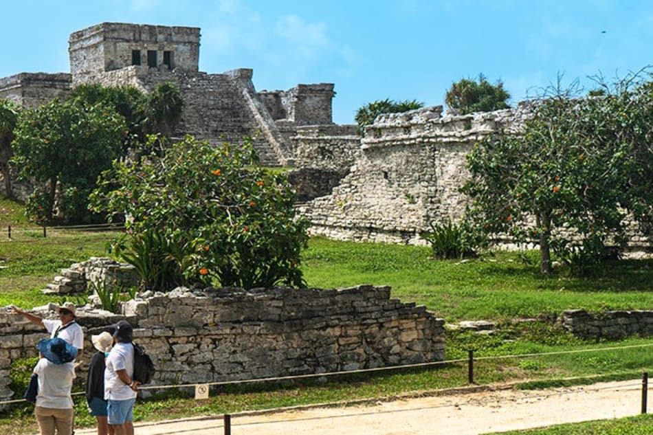 Tour Privado: Tulum y Cobá con Comida y Transportación