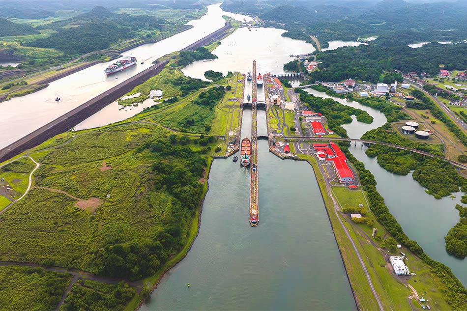 Panama Canal Partial Transit by Boat - with Lunch and Transportation
