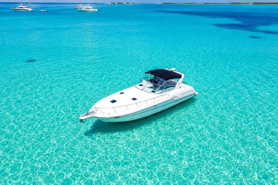 Private Yacht Adventure through the Islands of Mazatlán – With Transportation