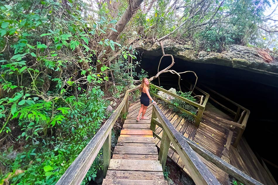 Pirates Beach - Lucayan National Park