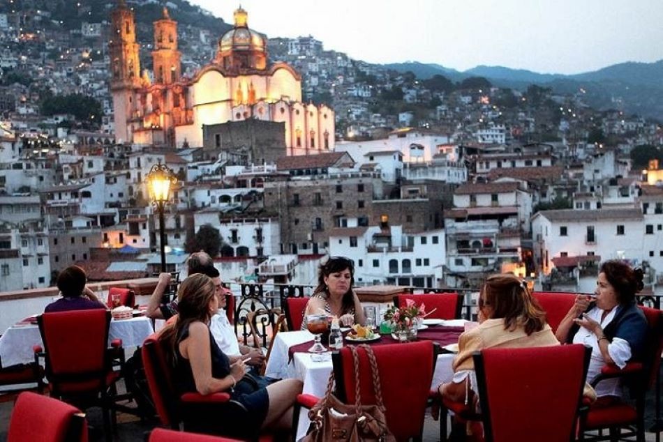Taxco in a Day Private with Transportation and Meal