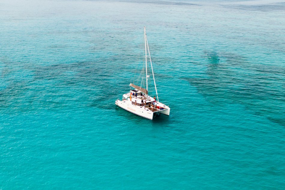Unique Experience: Half Day Cruise in Negril