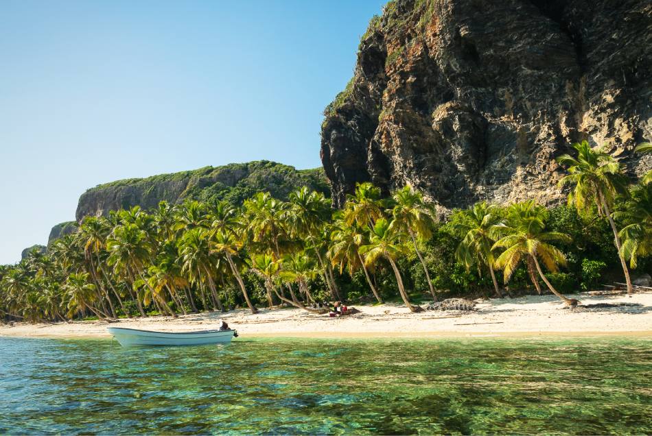 Fronton Beach Walking Tour and Rancho Durian - with Lunch and Transportation