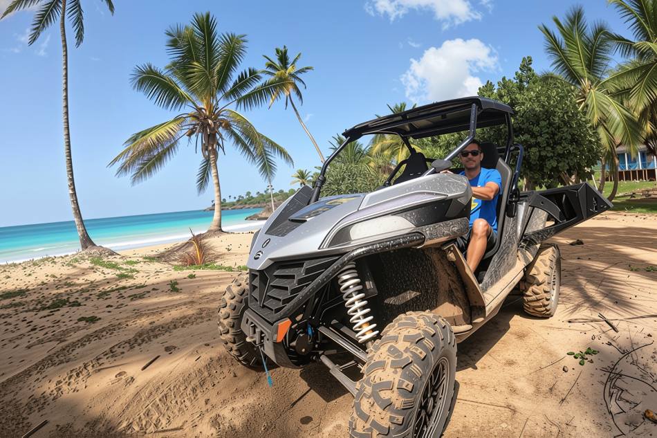 Individual Buggy Adventure to Rincón Beach and Caño Frío River - With Transportation