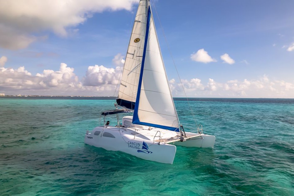 Nal Gone Catamaran Tour
