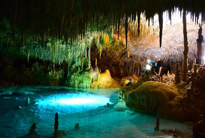Río Secreto Tour con Transportación 